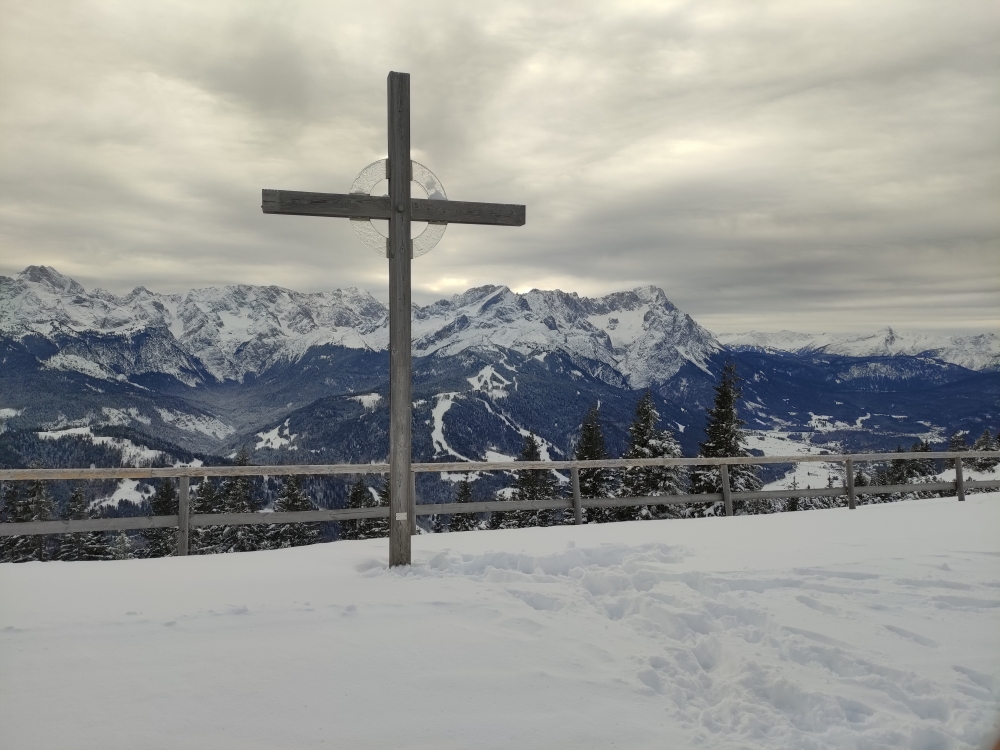 Wank Rodeln: Kreuz zwischen Wank und Roßwank