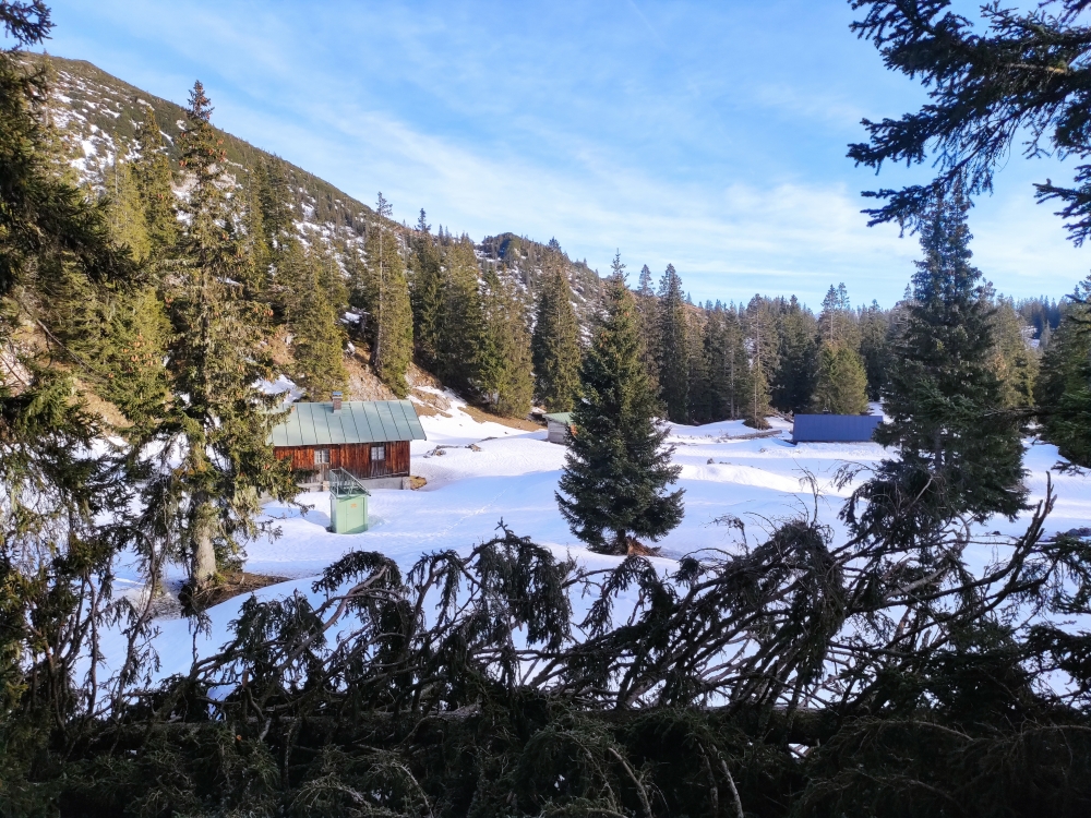Wanderung Hirschangerkopf: Wanderung Hirschangerkopf: Die Zehnkaser-Alm