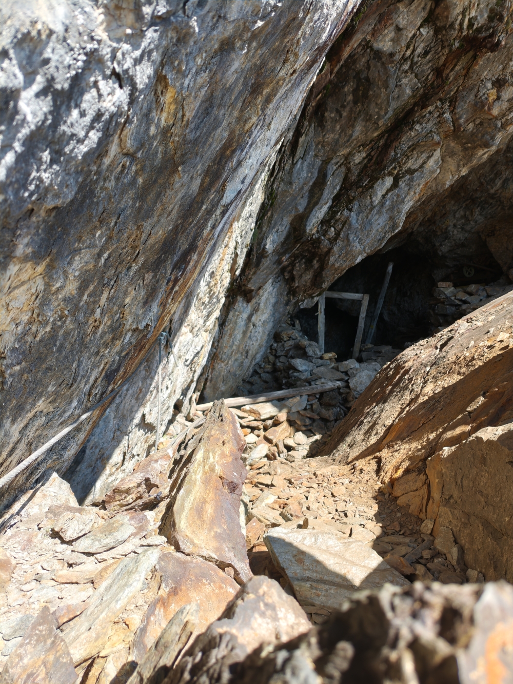 Wanderung Zinkwand: Wanderung Zinkwand: Zinkwandstollen West 