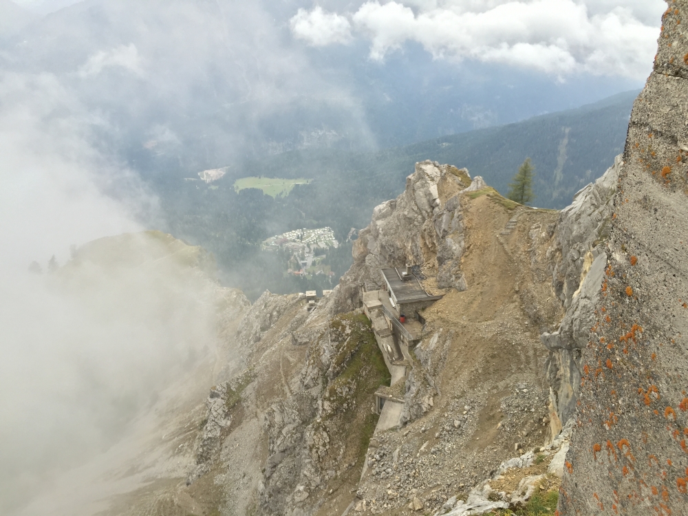 Klettersteig Zugspitze über Wiener Neustädter Hütte: Alte Mittelstation Schwalbennest